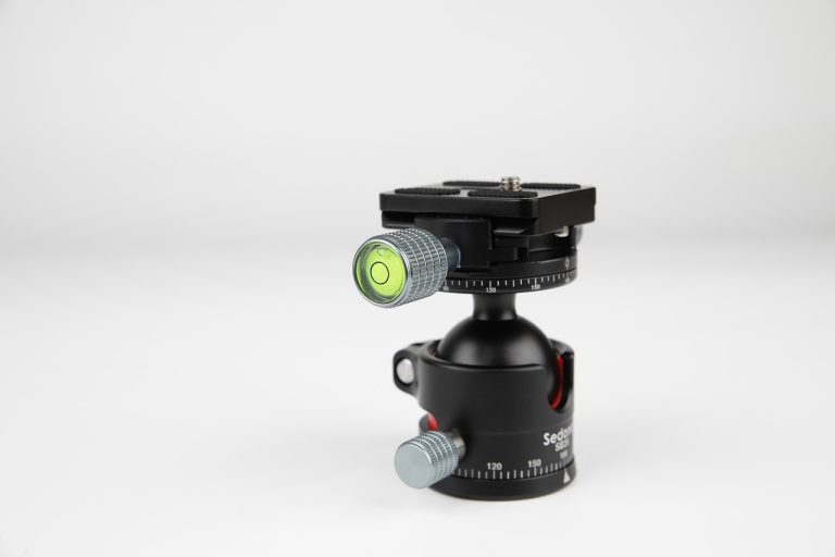 Appareil photo avec écran orientable : le choix idéal pour les débutants